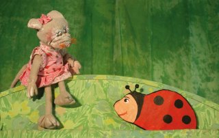 Puppenspiel Alberta geht die Liebe suchen