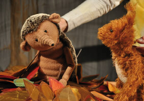 Foto: Puppenspiel "Herr Eichhorn und der erste Schnee“